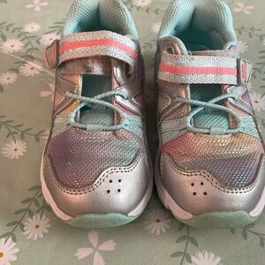 Stride rite made2play 10W girls sneakers